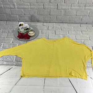 Women’s Sweet Romeo Yellow Loose Fit Batwing Blouse (OS) BW21